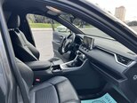 Toyota RAV4-8