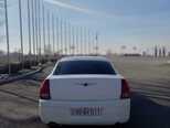 Chrysler 300C-9
