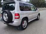 Mitsubishi Pajero io-8