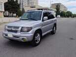 Mitsubishi Pajero io-6