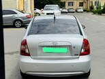 Hyundai Accent-2