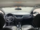Hyundai Accent-6