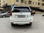 Toyota Land Cruiser Prado-4