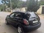 Kia Rio-7