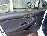 Chevrolet Cruze-12