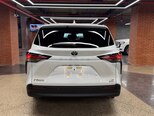Toyota Sienna-6