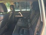 Toyota Land Cruiser-6