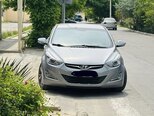 Hyundai Elantra-8
