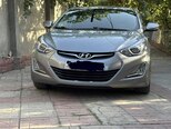 Hyundai Elantra-1