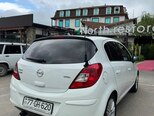 Opel Corsa-2