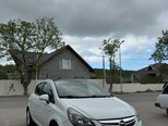 Opel Corsa-1