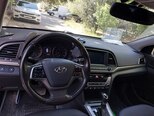 Hyundai Elantra-3