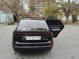 Geely Emgrand-5
