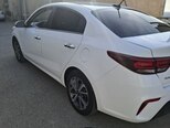 Kia Rio-9