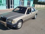 Mercedes 190-10