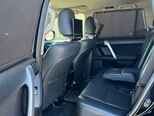 Toyota Land Cruiser Prado-9