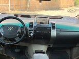 Toyota Prius-3