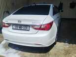 Hyundai Sonata-2