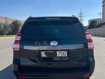 Toyota Land Cruiser Prado-4