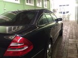 Mercedes E 320-5