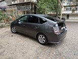 Toyota Prius-5