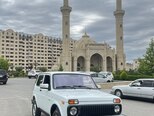 LADA (VAZ) Niva-12