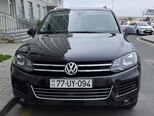 Volkswagen Touareg-1