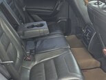 Volkswagen Touareg-9