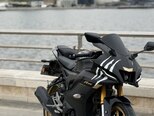 Yamaha R15-2