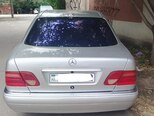 Mercedes E 230-2