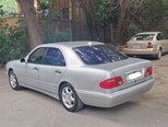 Mercedes E 230-4
