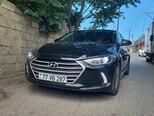 Hyundai Elantra-1