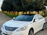 Hyundai Sonata-1