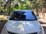 Nissan Tiida-1