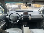Toyota Prius-4