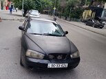 Hyundai Elantra-1