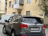 Kia Sorento-8