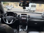 Kia Sorento-11