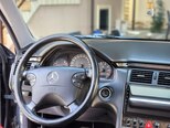 Mercedes E 200-8