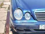 Mercedes E 240-2