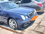 Mercedes E 240-3