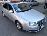Volkswagen Passat-1