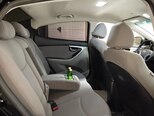 Hyundai Elantra-8