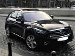 Infiniti QX70-2