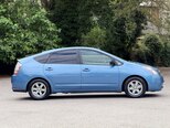 Toyota Prius-4