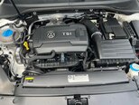Volkswagen Passat-8