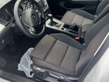 Volkswagen Passat-12