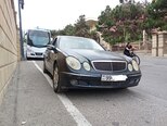 Mercedes E 220-2