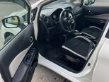 Nissan Note-7
