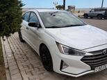 Hyundai Elantra-3